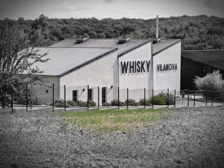 Du Champ Au Verre : La Distillerie Castan.